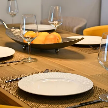 Yellow Jasper - Gemstone Getaway *