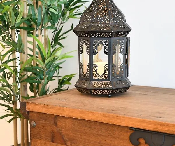 Yellow Jasper - Gemstone Getaway * マルベーリャ