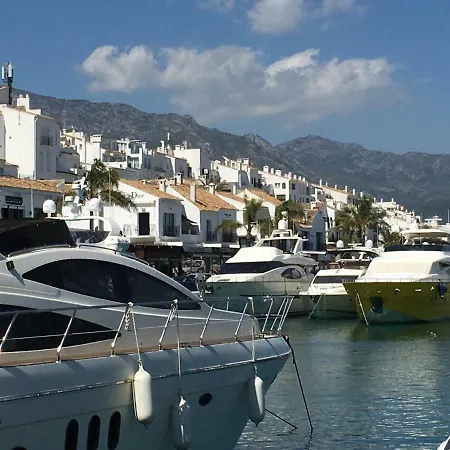 Yellow Jasper - Gemstone Getaway Dom wakacyjny Marbella