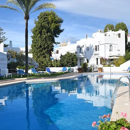 Yellow Jasper - Gemstone Getaway Feriehus *