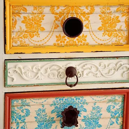 Yellow Jasper - Gemstone Getaway Feriehus *