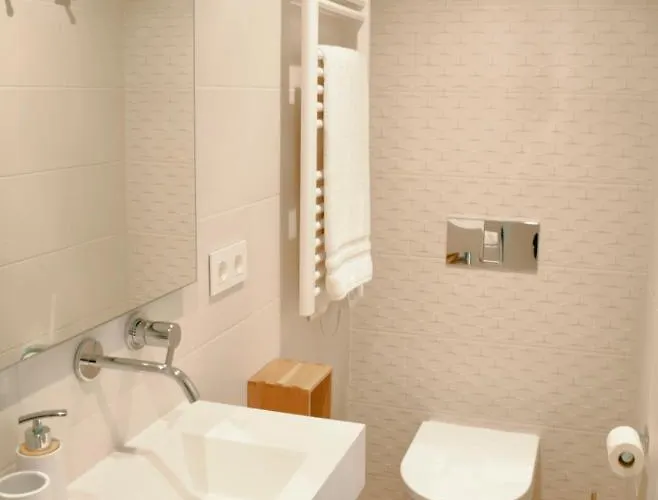 Hébergement de vacances Yellow Jasper - Gemstone Getaway Marbellac