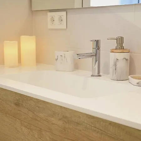 Yellow Jasper - Gemstone Getaway Марбелья